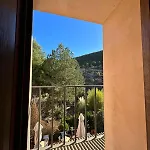 De La