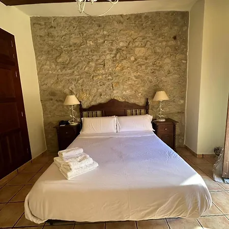De La Hotel 3*