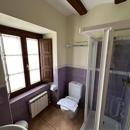 De La Hotel 3*